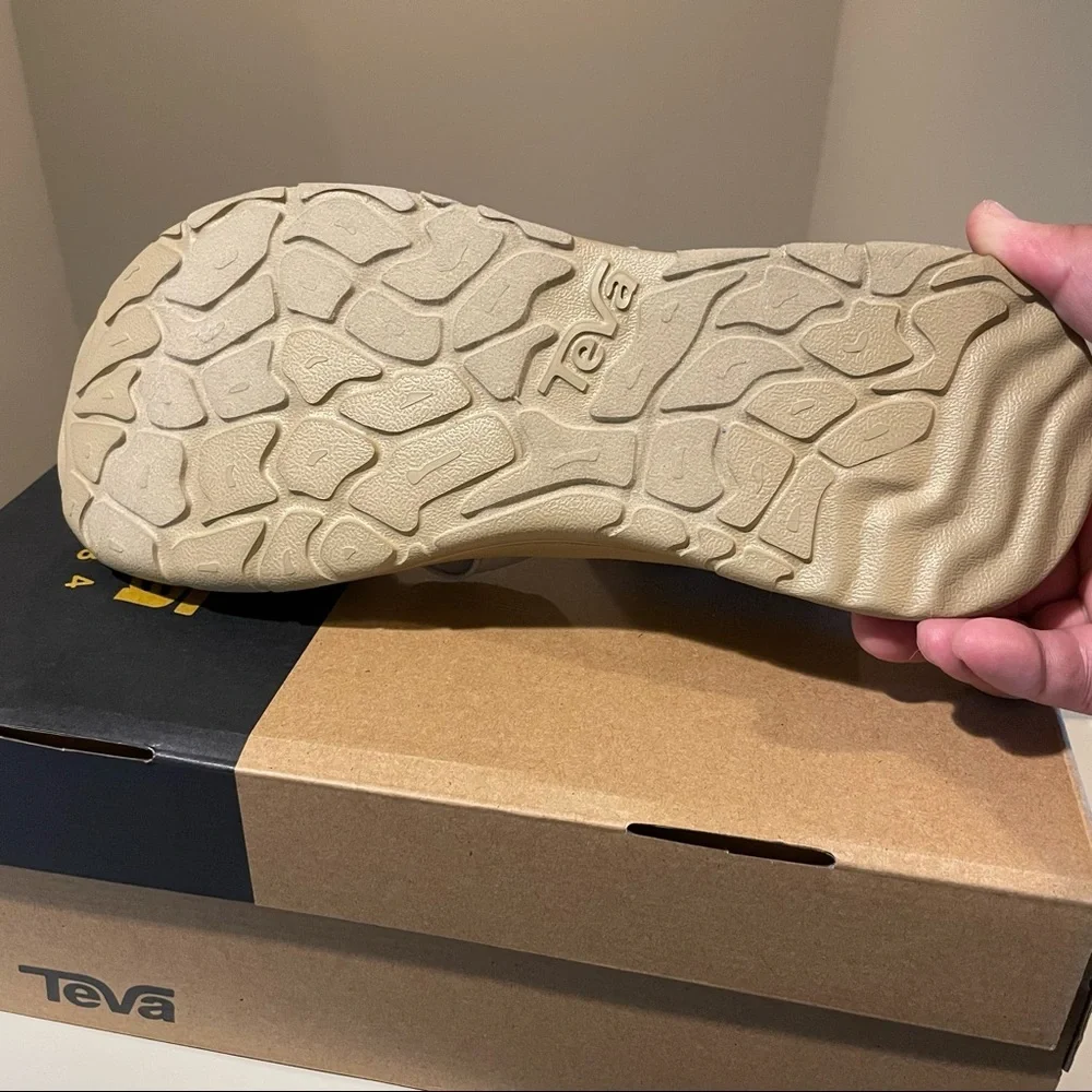 TEVA, Zymic Tan Sandals, Mens 12